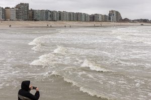 stormfotografie, onweersfotografie, fotograferen tijdens de storm, Tips onweersfotografie, storm ciara, storm ciara in Nieuwpoort